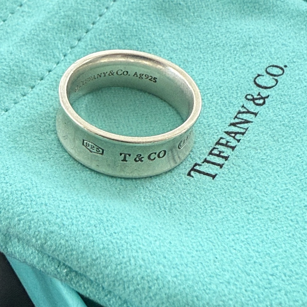 Tiffany & Co. Sterling Band Size 7